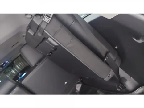 HILUX SW4 - 2.8 D-4D TURBO SRX 4X4 AUTOMÁTICO