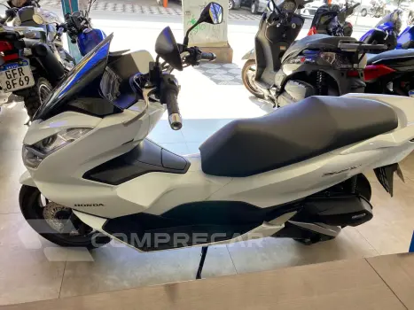 PCX 160 DLX ABS