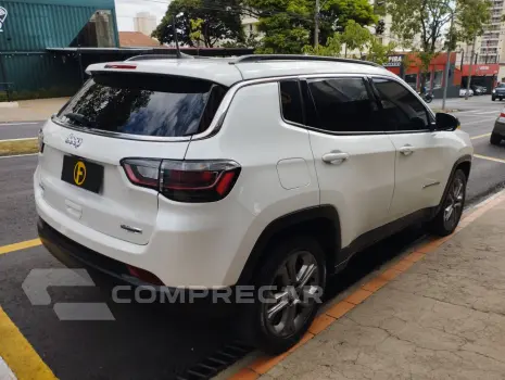 Compass 1.3 16V 4P FLEX LONGITUDE 80 ANOS T270 TURBO AUTOMÁT