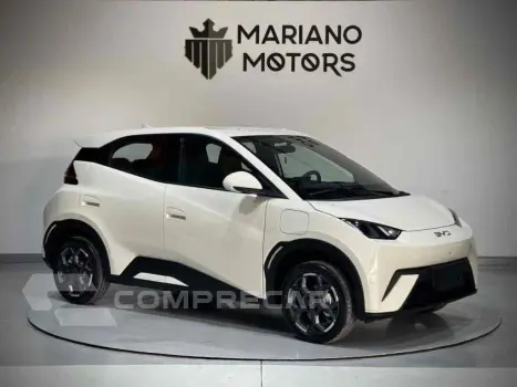 BYD DOLPHIN MINI 38 KM ELÉTRICO 5L 4 portas