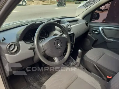 DUSTER TECHROAD 1.6 Hi-Flex 16V Mec.