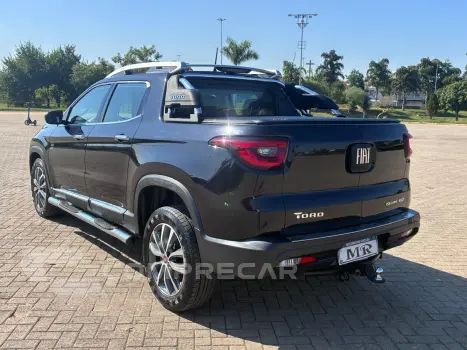 TORO 2.0 16V Turbo Volcano 4X4