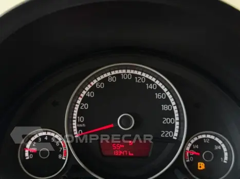 CROSS UP - 1.0 TSI 12V 4P MANUAL