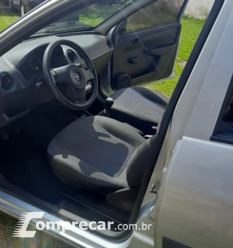 CELTA 1.0 MPFI Spirit 8V