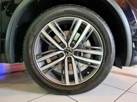TIGUAN R-LINE TSI 2.0 16V