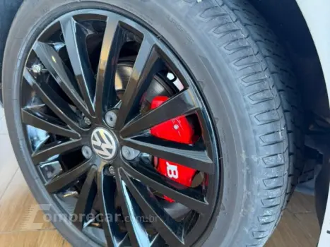 JETTA - 2.0 COMFORTLINE 4P MANUAL