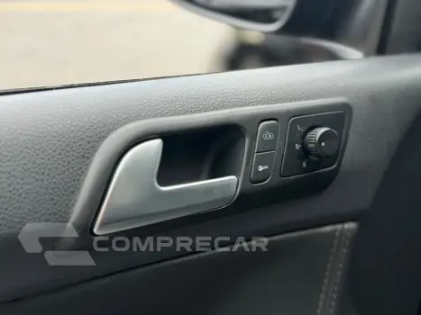 Polo Sedan 1.6 Mi Total Flex 8V 4p