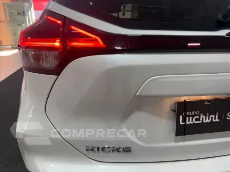 KICKS 1.6 16V FLEXSTART SENSE XTRONIC