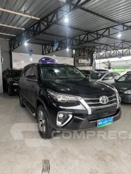 HILUX SW4 2.8 SRX 4X4 7 Lugares 16V Turbo Intercooler