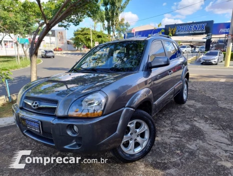 Hyundai TUCSON 2.0 MPFI GLS TOP 16V 143cv 2WD 4 portas