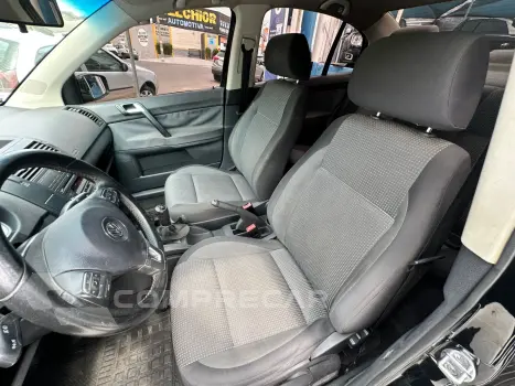 POLO SEDAN 1.6 MI 8V