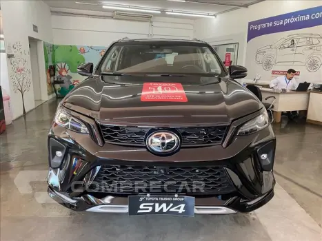 HILUX SW4 2.8 D-4d Turbo SRX Platinum 7L 4X4
