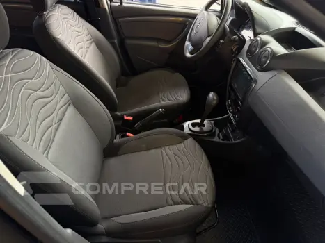 DUSTER TECHROAD 2.0 Hi-Flex 16V Aut.