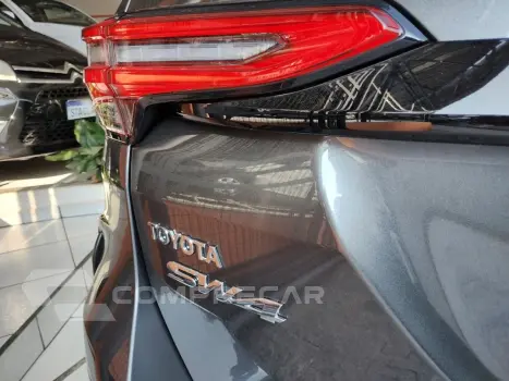 HILUX SW4 2.8 D-4D TURBO DIESEL DIAMOND 7L 4X4 AUTOMÁTICO