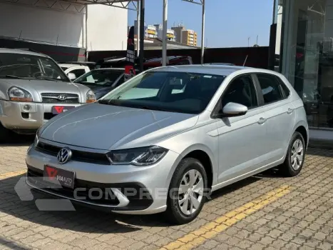 Volkswagen POLO - 1.0 MPI TOTAL MANUAL 4 portas