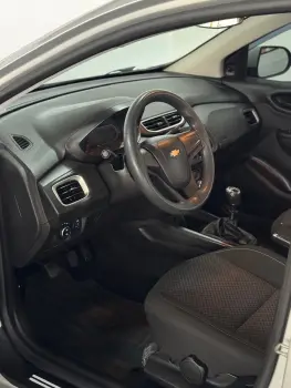 ONIX HATCH LT 1.0 8V FlexPower 5p Mec.