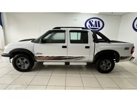 S10 2.4 MPFI RODEIO 4X2 CD 8V FLEX 4P MANUAL