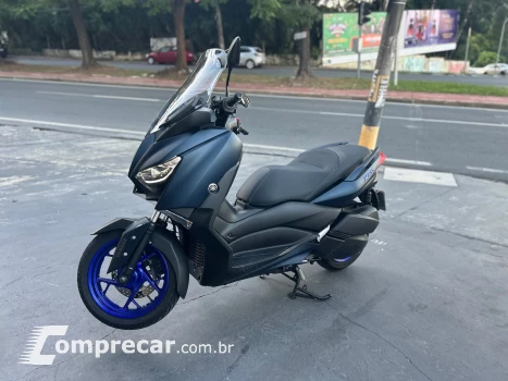 Xmax Abs