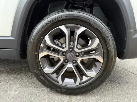 COMMANDER 1.3 T270 Turbo Limited