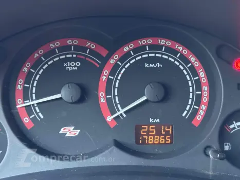 CORSA 1.8 MPFI SS 8V FLEX 4P MANUAL