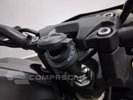 YAMAHA FZ25 FAZER ABS