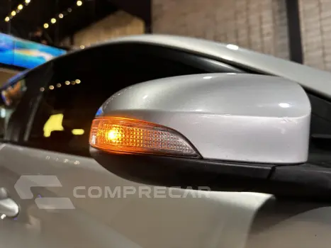 YARIS 1.5 16V FLEX XLS CONNECT MULTIDRIVE