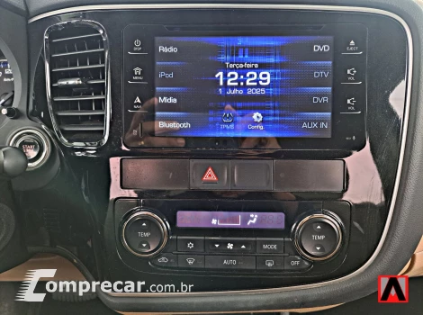 OUTLANDER 3.0 4X4 V6 24V