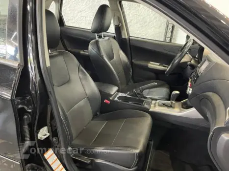 IMPREZA - 2.0 4X2 16V 4P AUTOMÁTICO