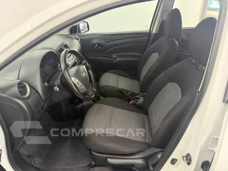 VERSA 1.0 12V FlexStart 4p Mec.