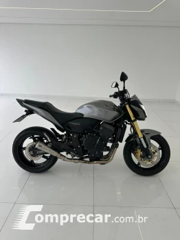 CB 600F HORNET / HONDA