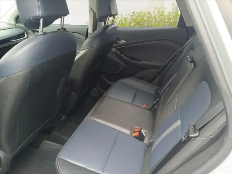 TRACKER 1.2 TURBO FLEX PREMIER AUTOMÁTICO