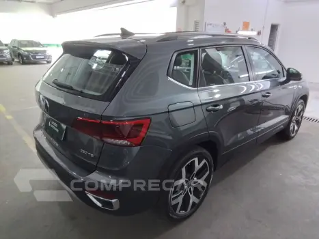 TAOS 1.4 250 TSI TOTAL FLEX HIGHLINE AUTOMÁTICO