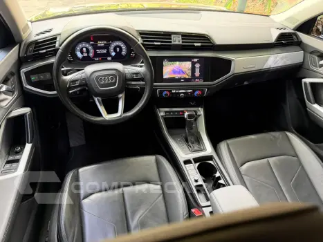 Q3 2.0 40 TFSI Prestige Quattro