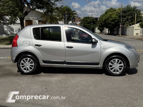 SANDERO 1.6 Expression 8V