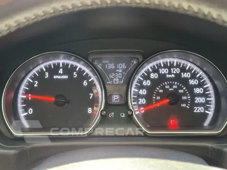 VERSA UNIQUE 1.6 16V FlexStart 4p Aut.