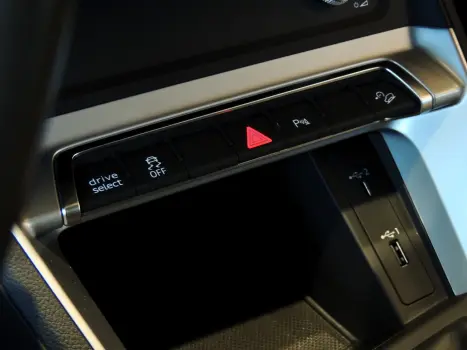 Q3 1.4 TFSI Prestige S Tronic