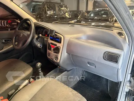 SIENA 1.0 MPI FIRE CELEBRATION 8V FLEX 4P MANUAL