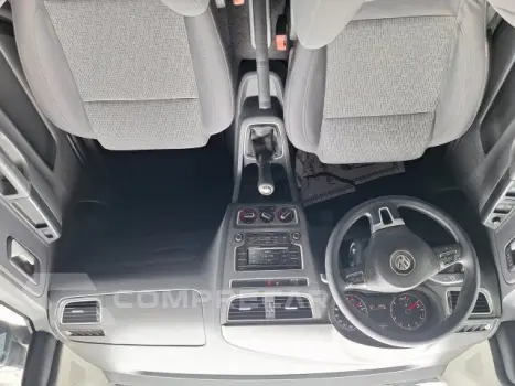 FOX - 1.0 MI 8V 4P MANUAL