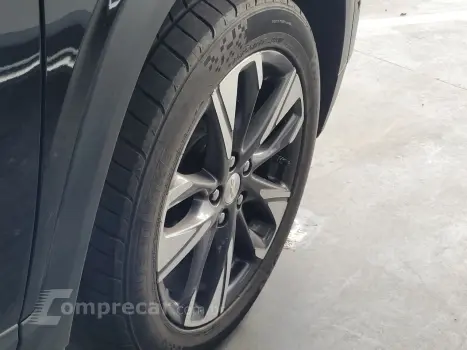 TRACKER Premier 1.2 Turbo 12V Flex Aut.