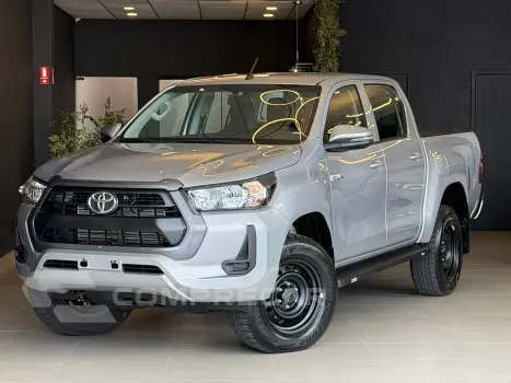 Toyota HILUX 2.8 D-4d Turbo CD Power Pack 4X4 4 portas