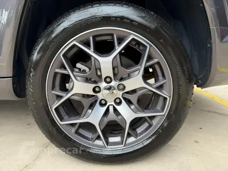 Commander 2.0 Td380 Turbo Diesel Overland At9