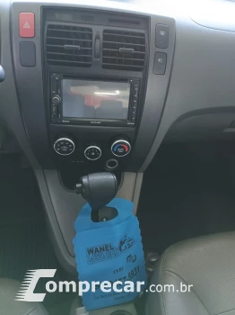 Tucson GL Automática