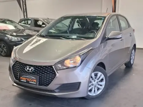 Hyundai HB20 - 1.6 COMFORT PLUS 16V 4P AUTOMÁTICO 4 portas