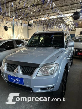 Mitsubishi PAJERO 2.0 TR4 4X4 16V 4 portas