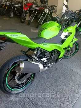 NINJA 400