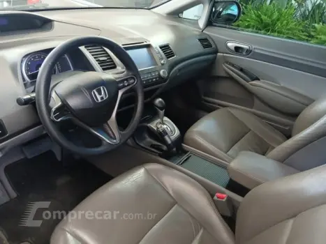 CIVIC - 1.8 LXS 16V 4P AUTOMÁTICO