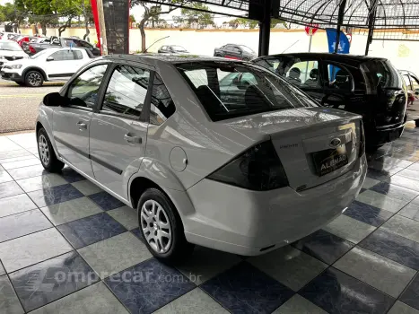 FIESTA 1.6 Rocam Sedan 8V