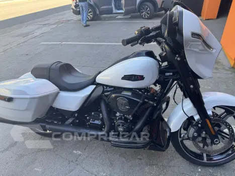 STREET GLIDE ESPECIAL