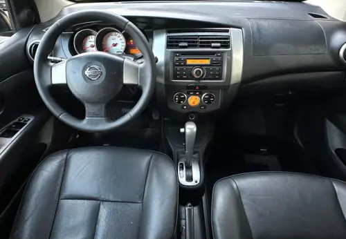 GRAND LIVINA 1.8 SL 16V