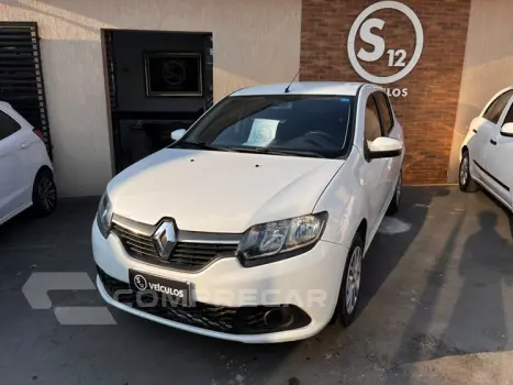 Renault SANDERO 4 portas